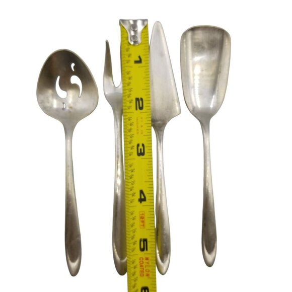 Vintage Meriden Silverplate Co. Serving Utensils First Lady Pattern Set Of 4 - Picture 6 of 11